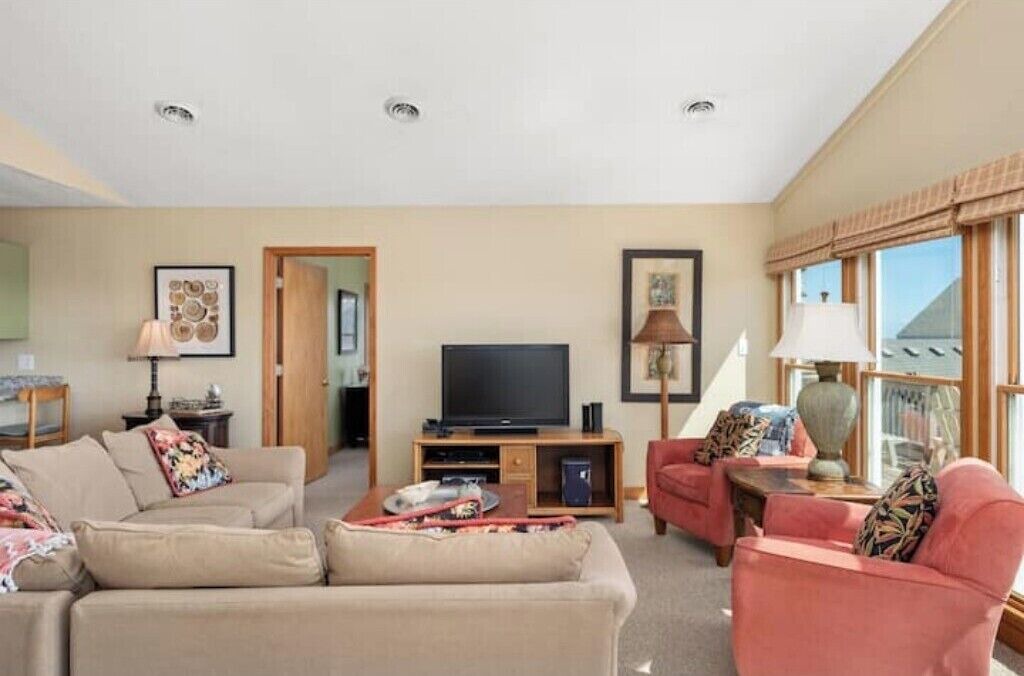 Photo of Livingroom in Carolina Dunes