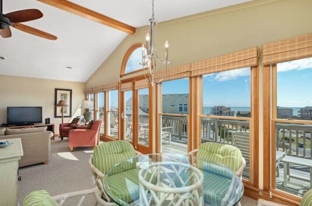 Photo of Livingroom in Carolina Dunes