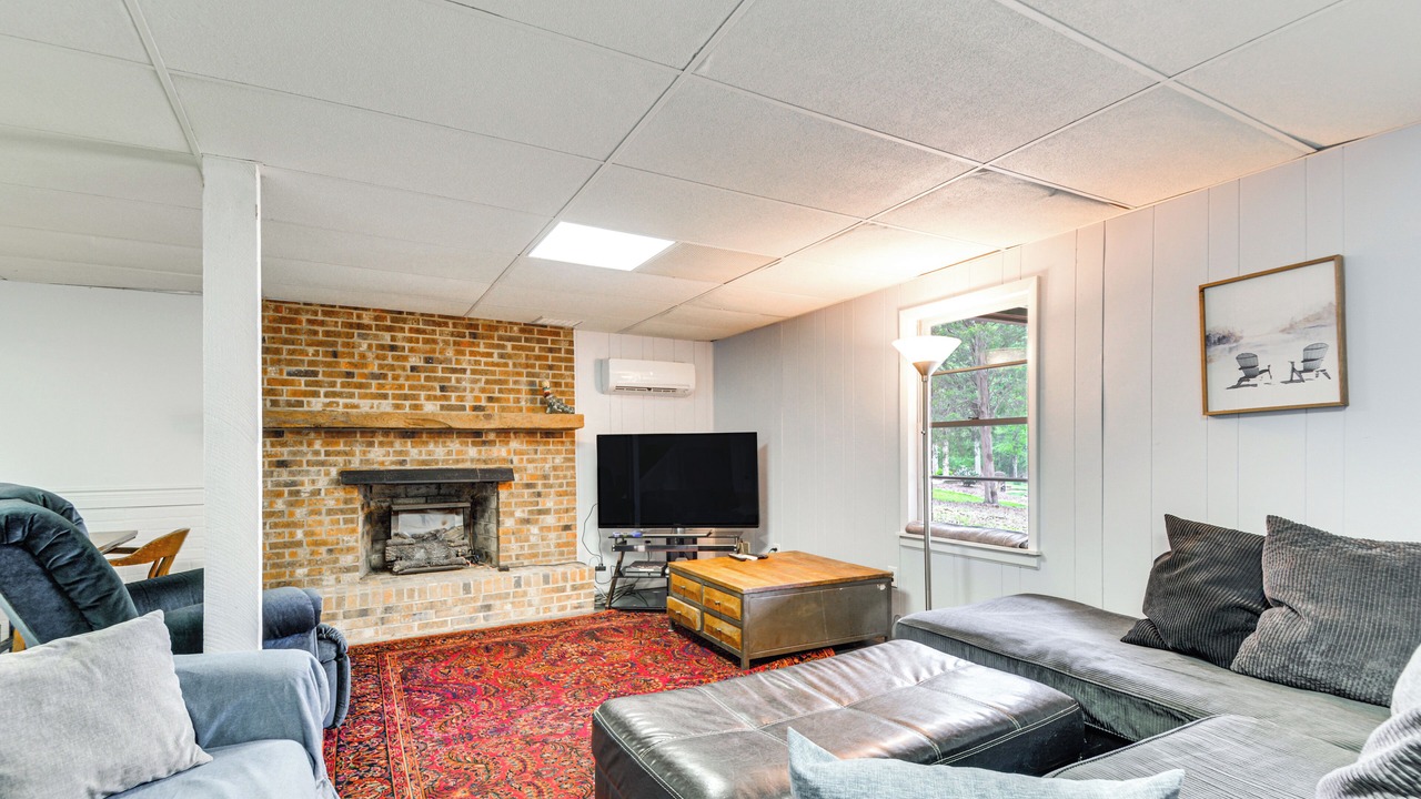 Photo of Livingroom in Leasburg