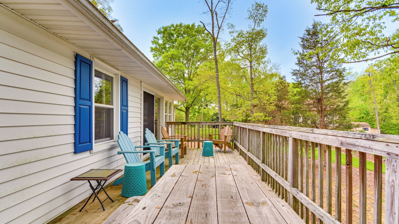 Photo of Patio Balcony in Leasburg