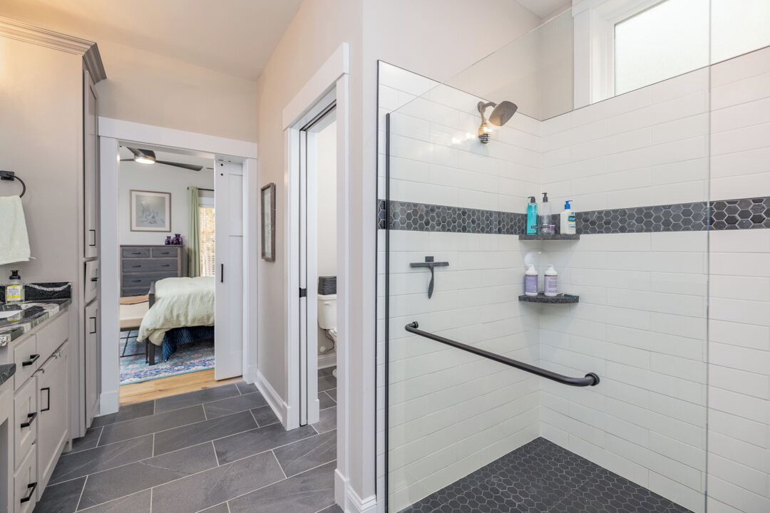 Photo of Bathroom in Wise