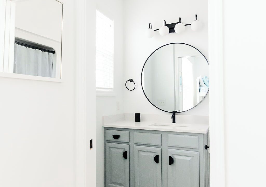 Photo of Bathroom in Ash