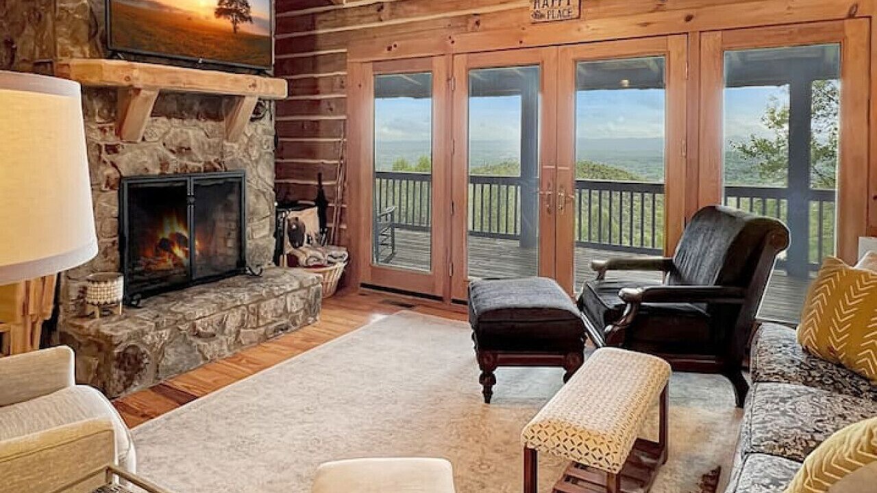 Photo of Livingroom in Hays