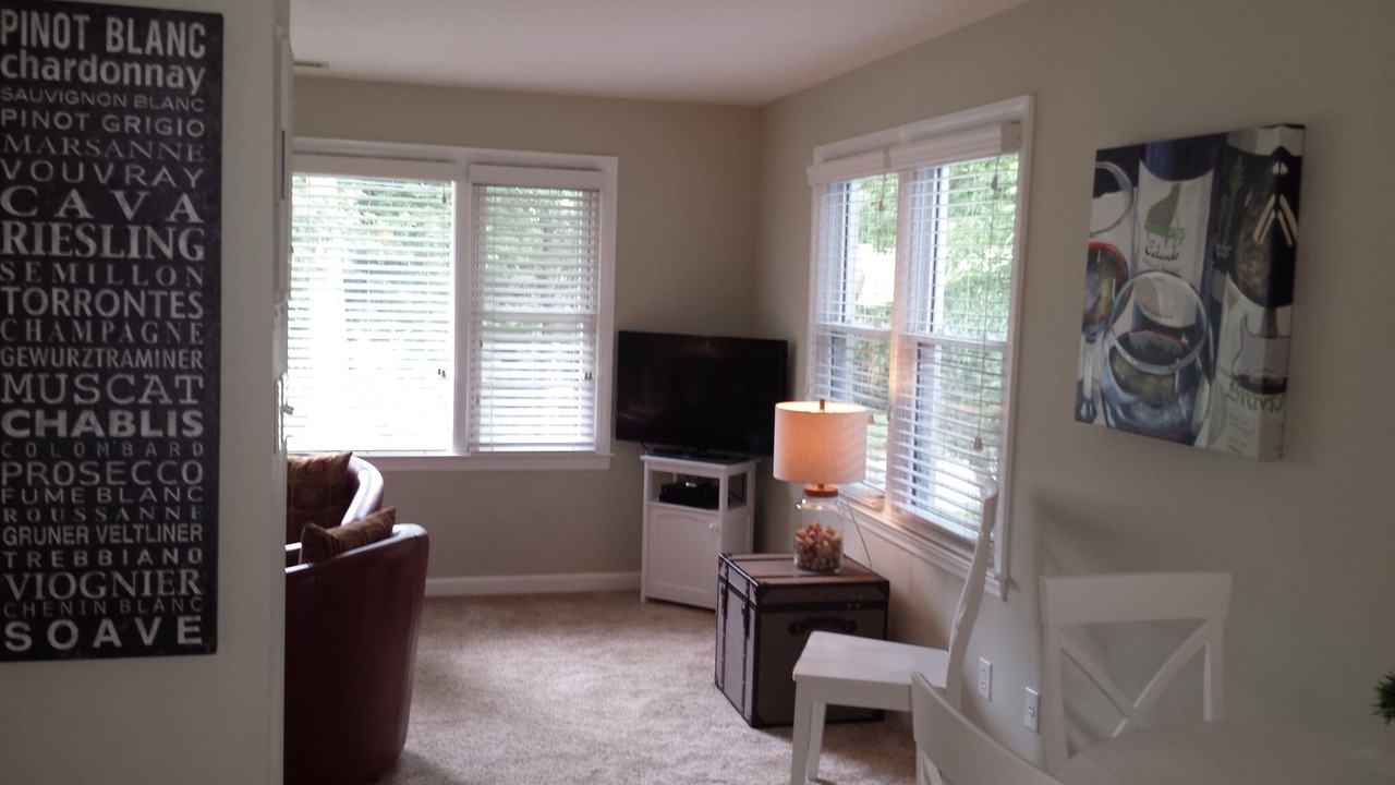 Photo of Livingroom in Royal Pines