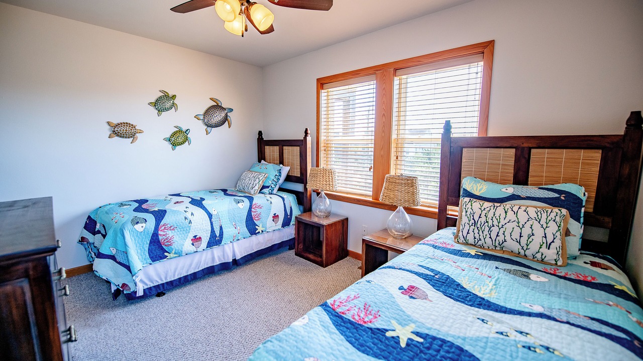 Photo of Bedroom in Waves