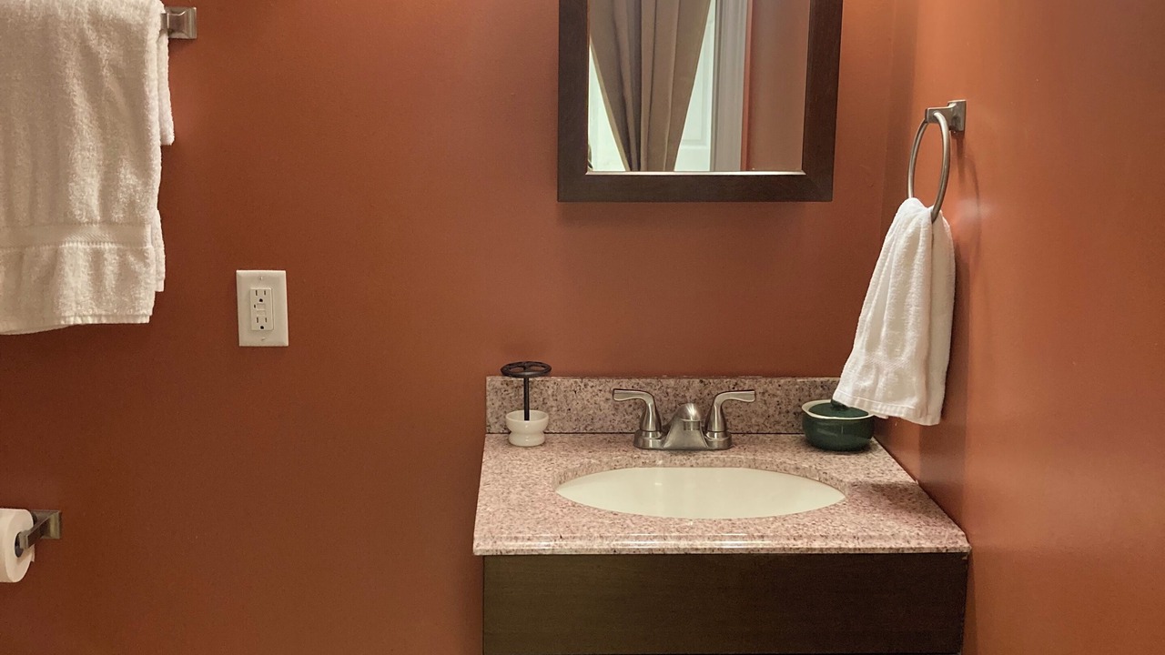 Photo of Bathroom in Candler