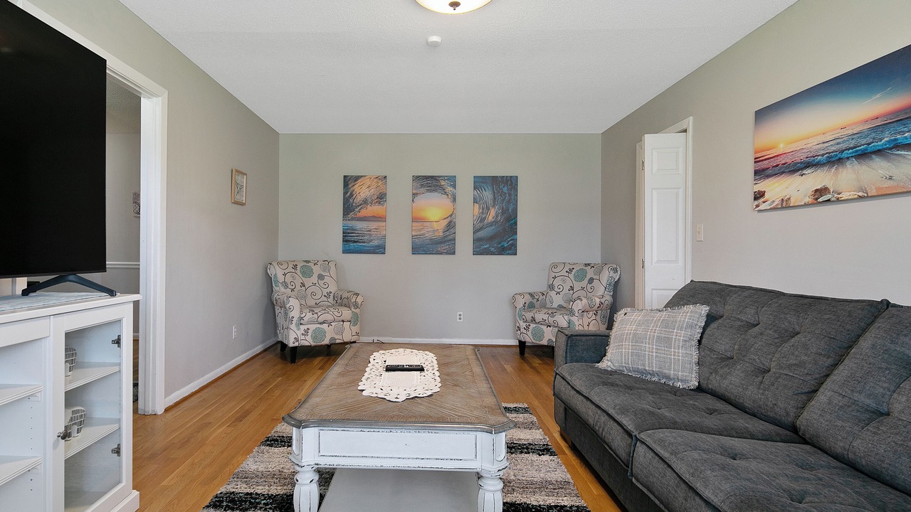 Photo of Livingroom in Westover