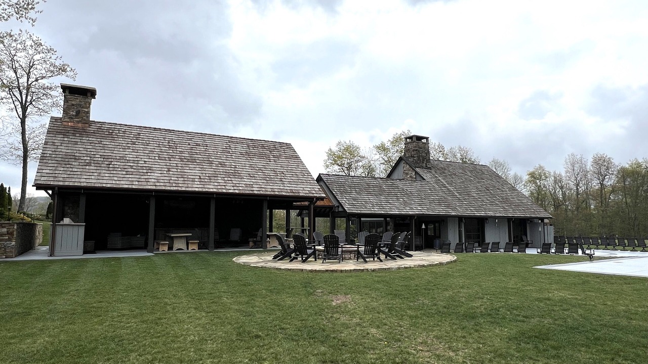 Photo of Outdoor in Glenville