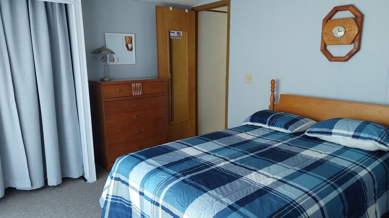 Photo of Bedroom in Pleasant Hill