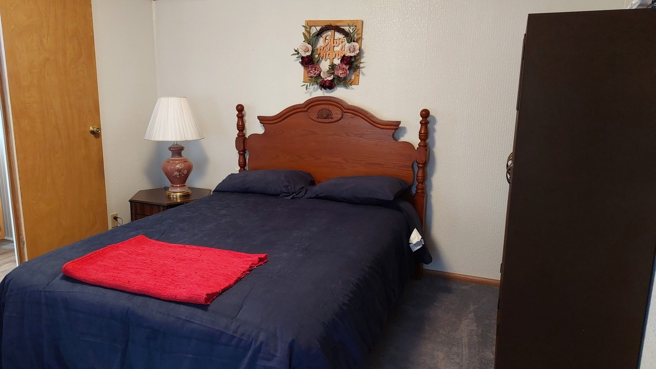 Photo of Bedroom in Pleasant Hill