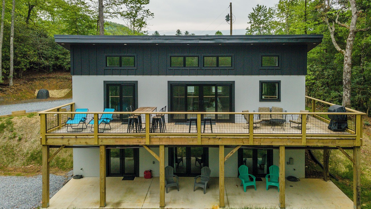 Photo of Outdoor in Spruce Pine