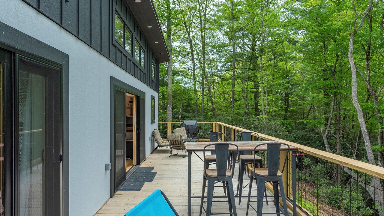 Photo of Patio Balcony in Spruce Pine