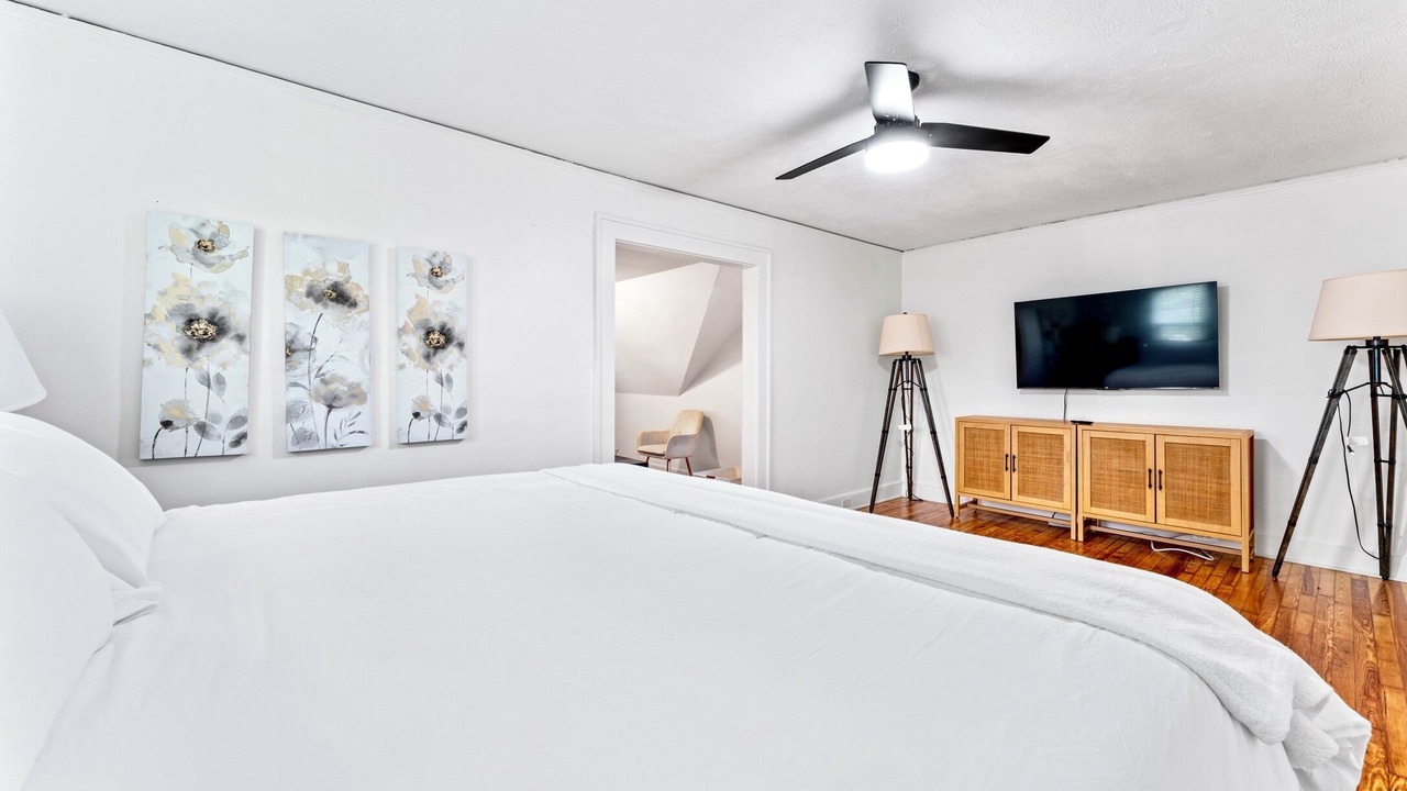 Photo of Bedroom in Albemarle