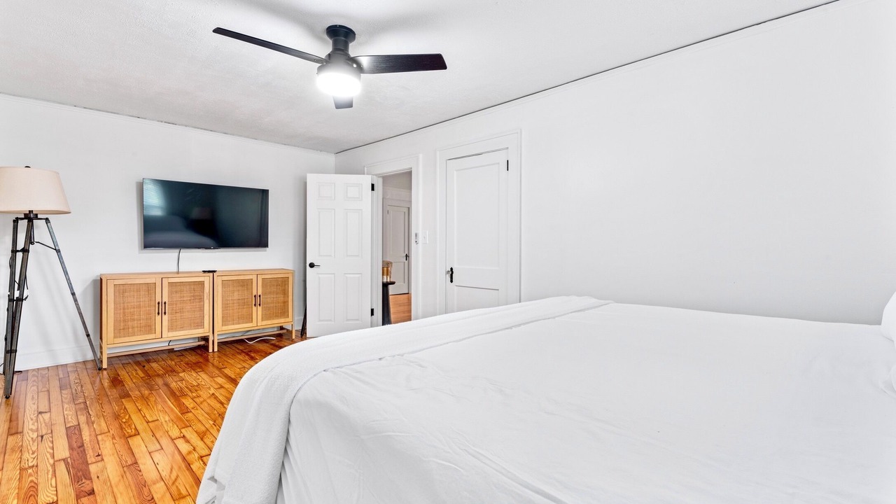 Photo of Bedroom in Albemarle
