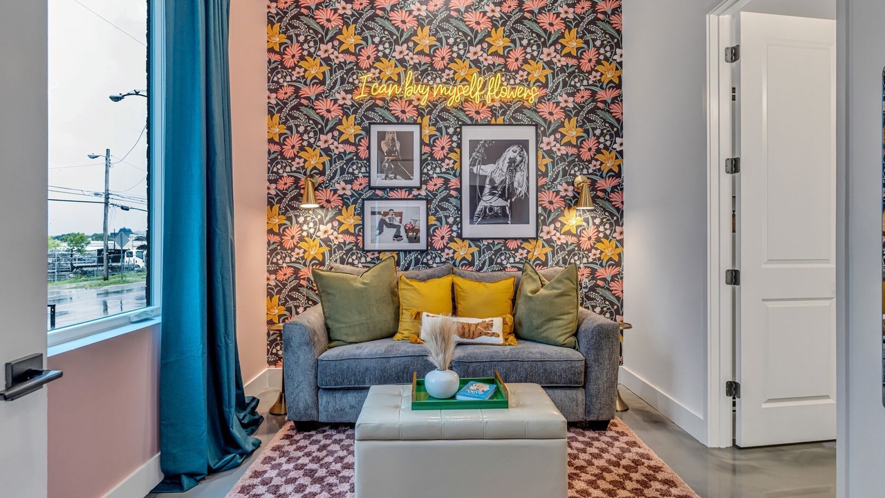 Photo of Livingroom in Katie Hill Neighborhood