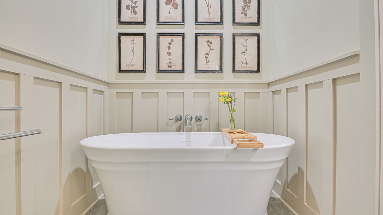 Photo of Bathroom in Belmont Historic District
