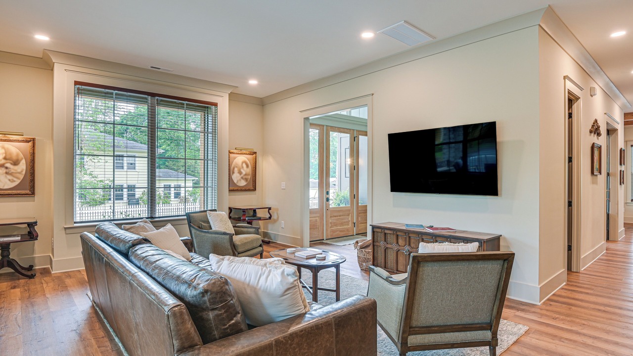 Photo of Livingroom in Belmont Historic District