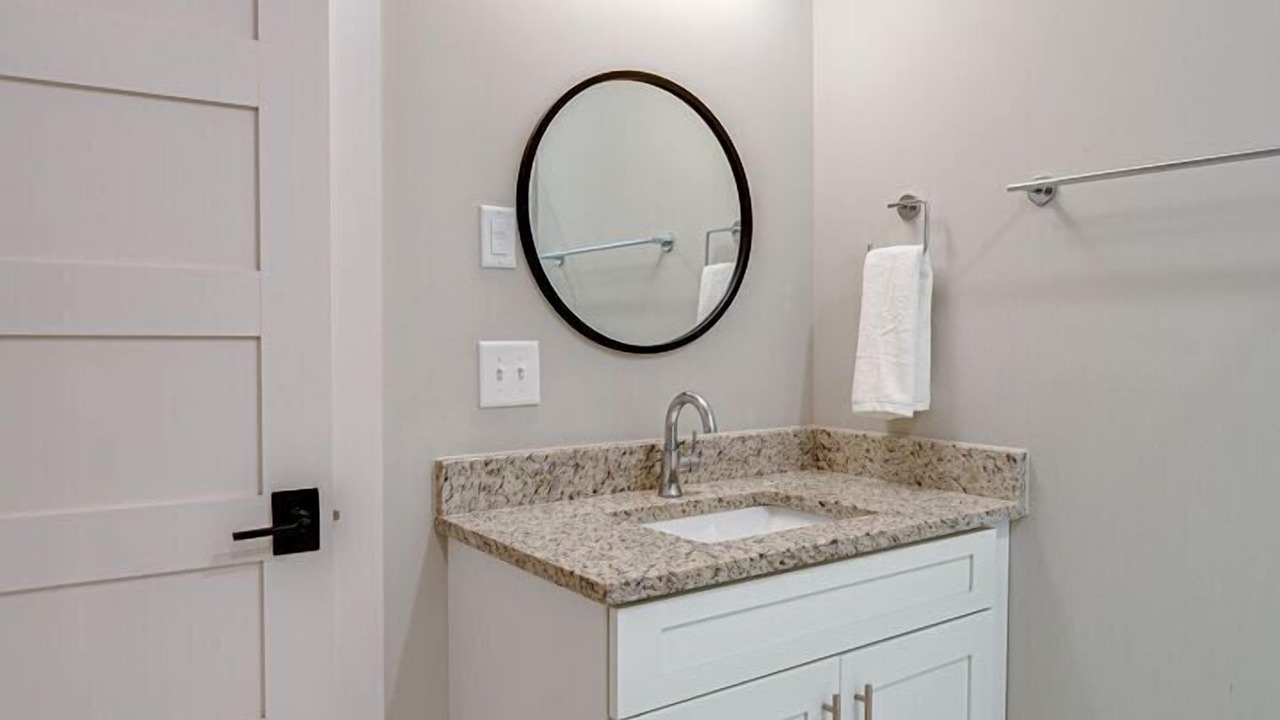 Photo of Bathroom in Melrose