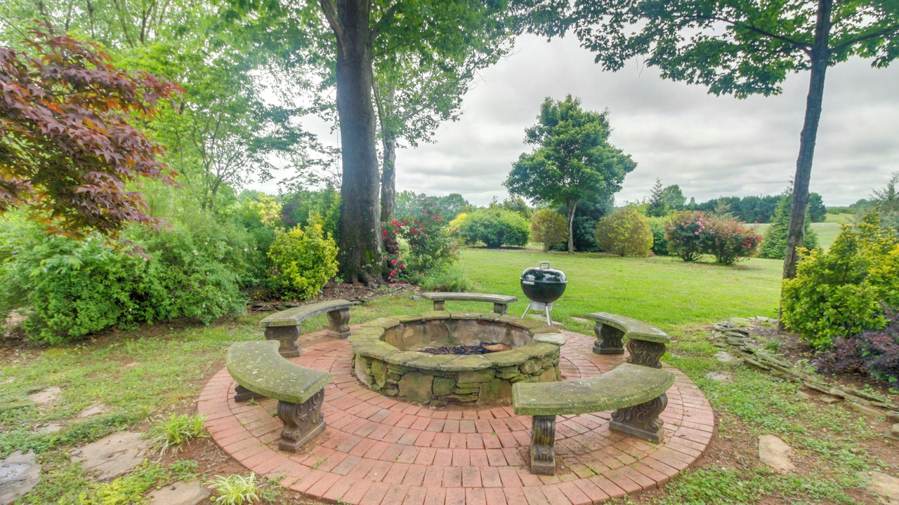 Photo of Outdoor in Vale