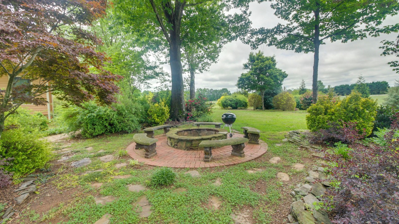 Photo of Outdoor in Vale