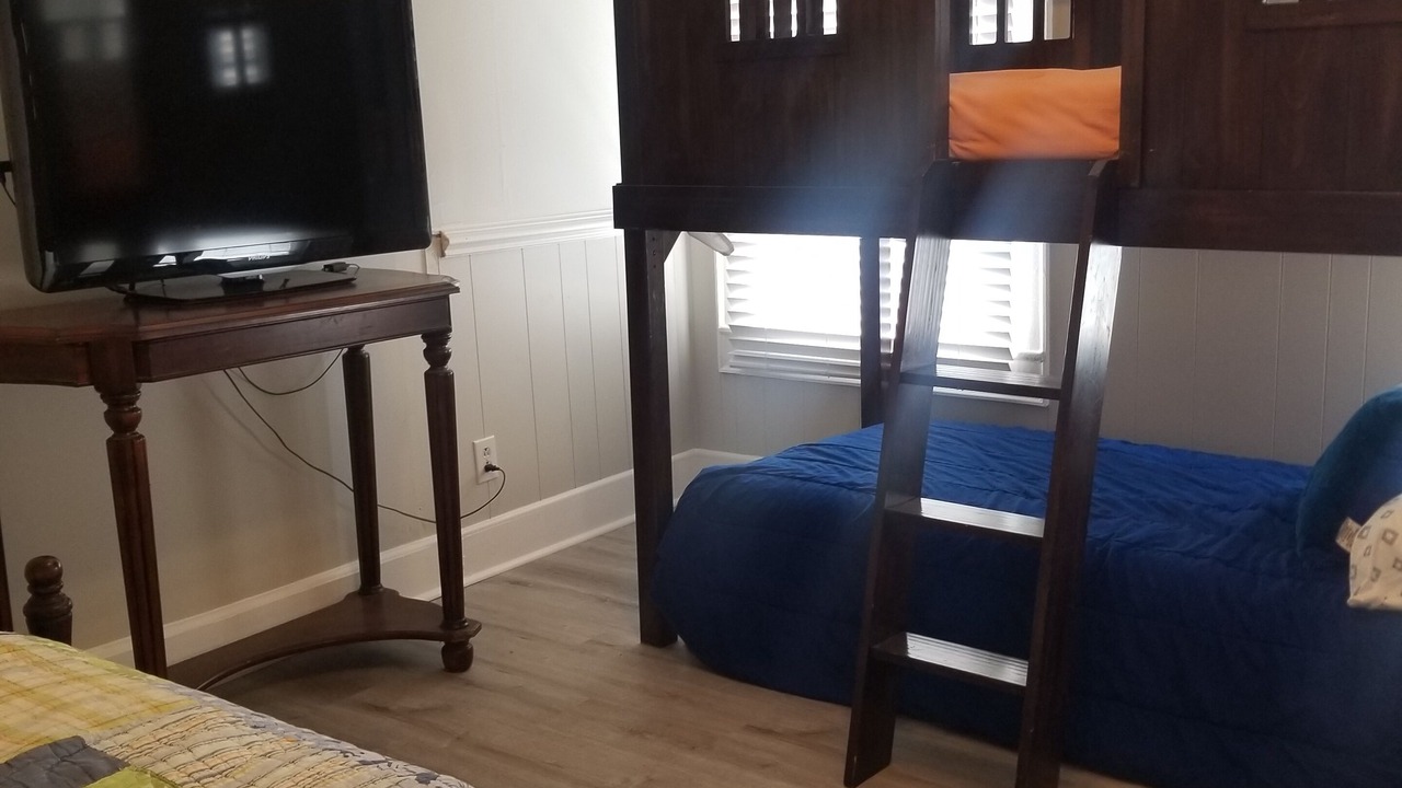 Photo of Bedroom in Erwin