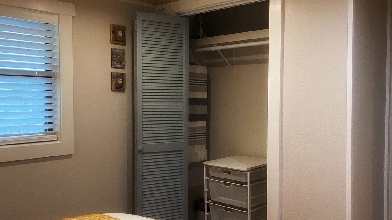 Photo of Bedroom in Robbinsville