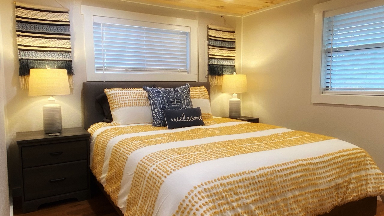Photo of Bedroom in Robbinsville
