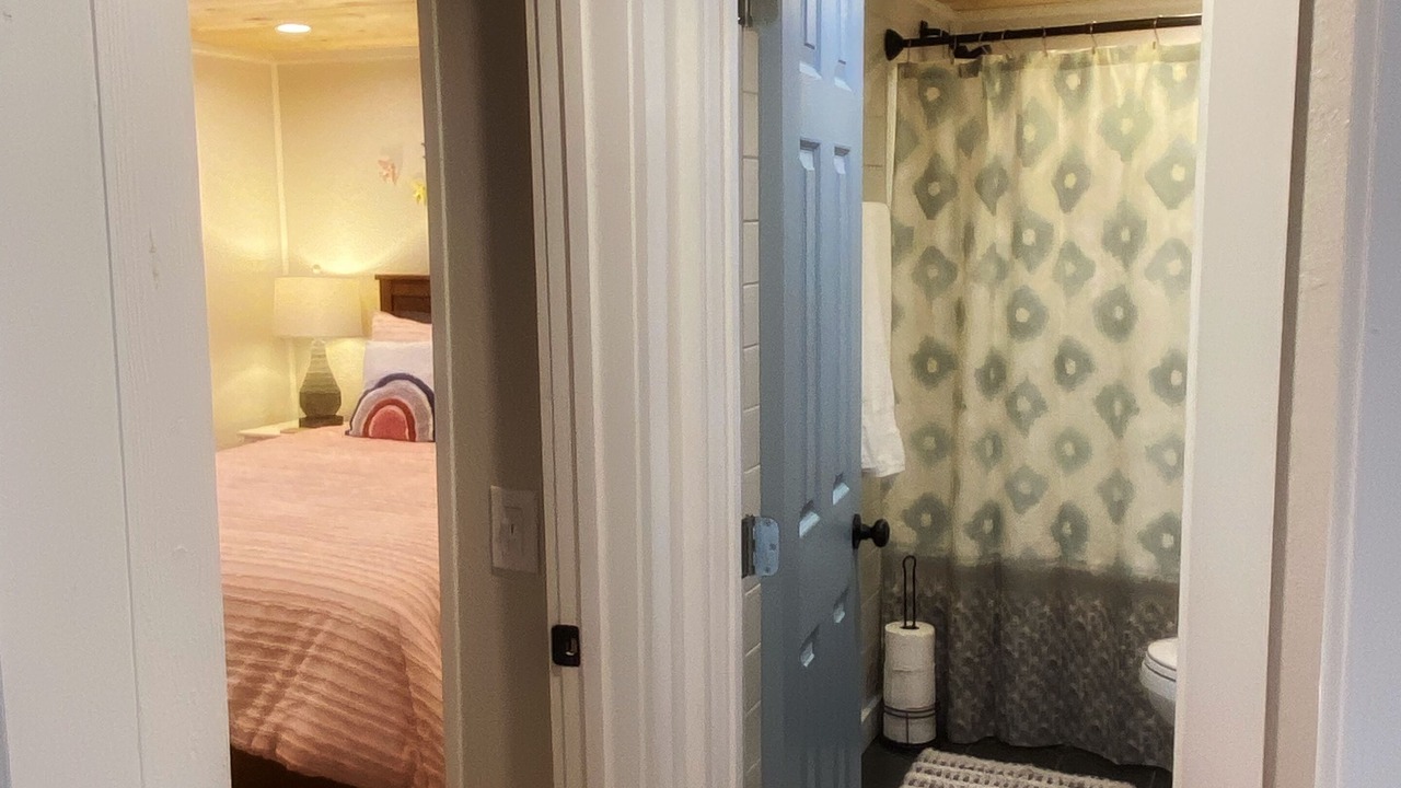 Photo of Bedroom in Robbinsville