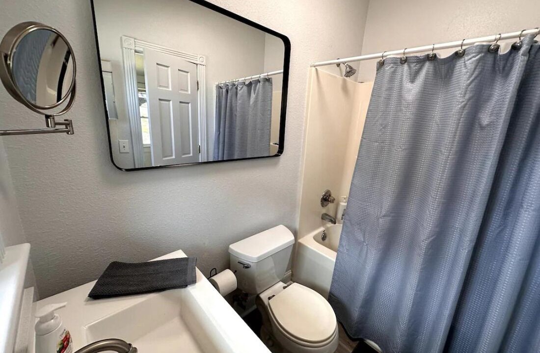 Photo of Bathroom in Colington Harbour