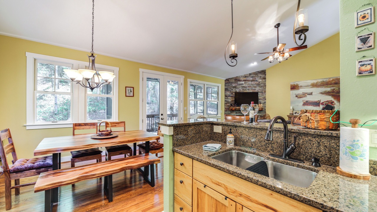 Photo of Kitchen in Bear Lake Reserve