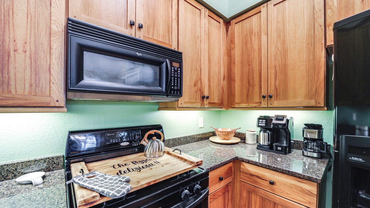 Photo of Kitchen in Bear Lake Reserve