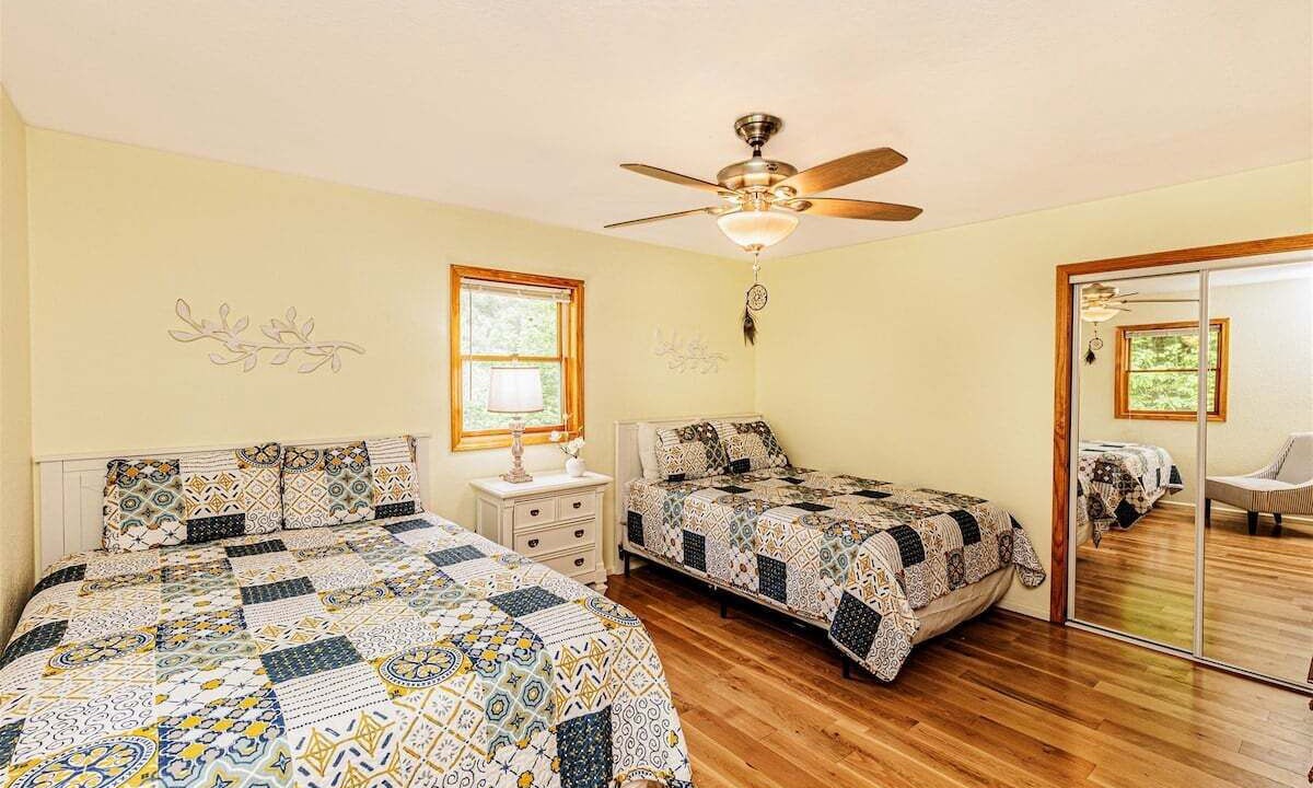 Photo of Bedroom in Bryson City
