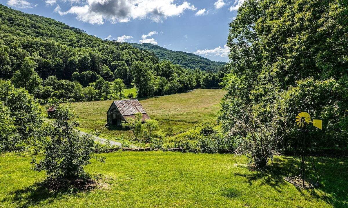 Photo of Others in Bryson City