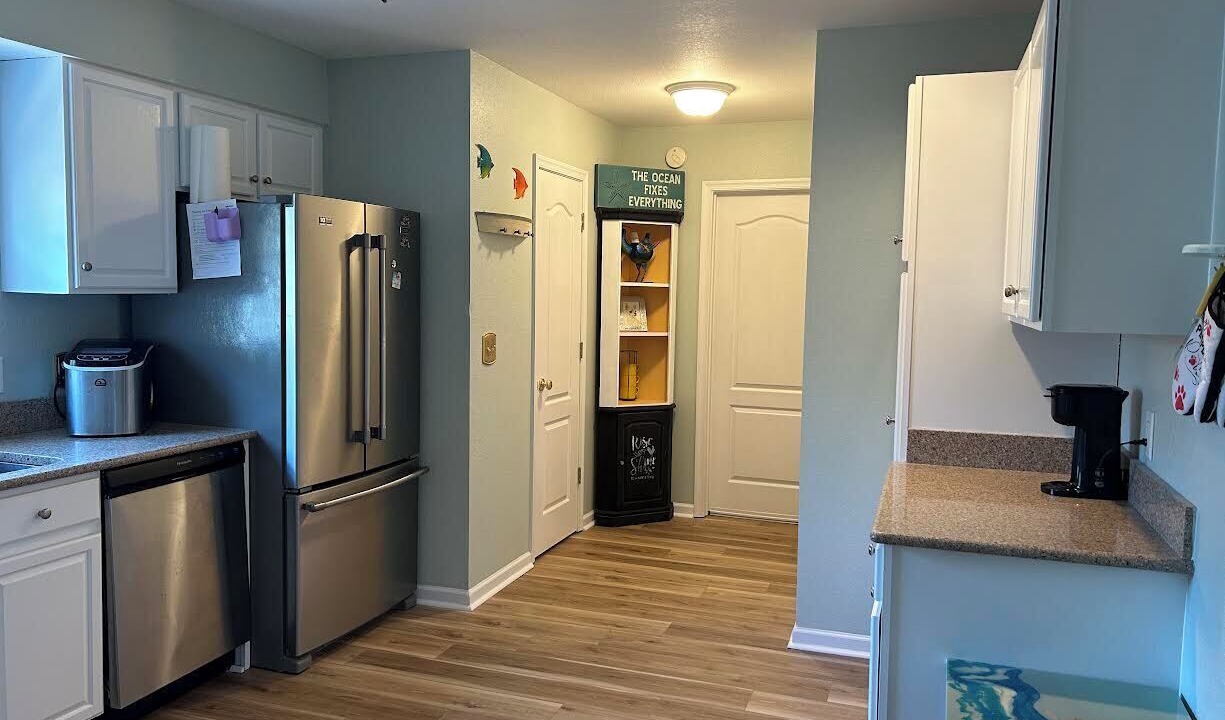 Photo of Kitchen in Colington Harbour