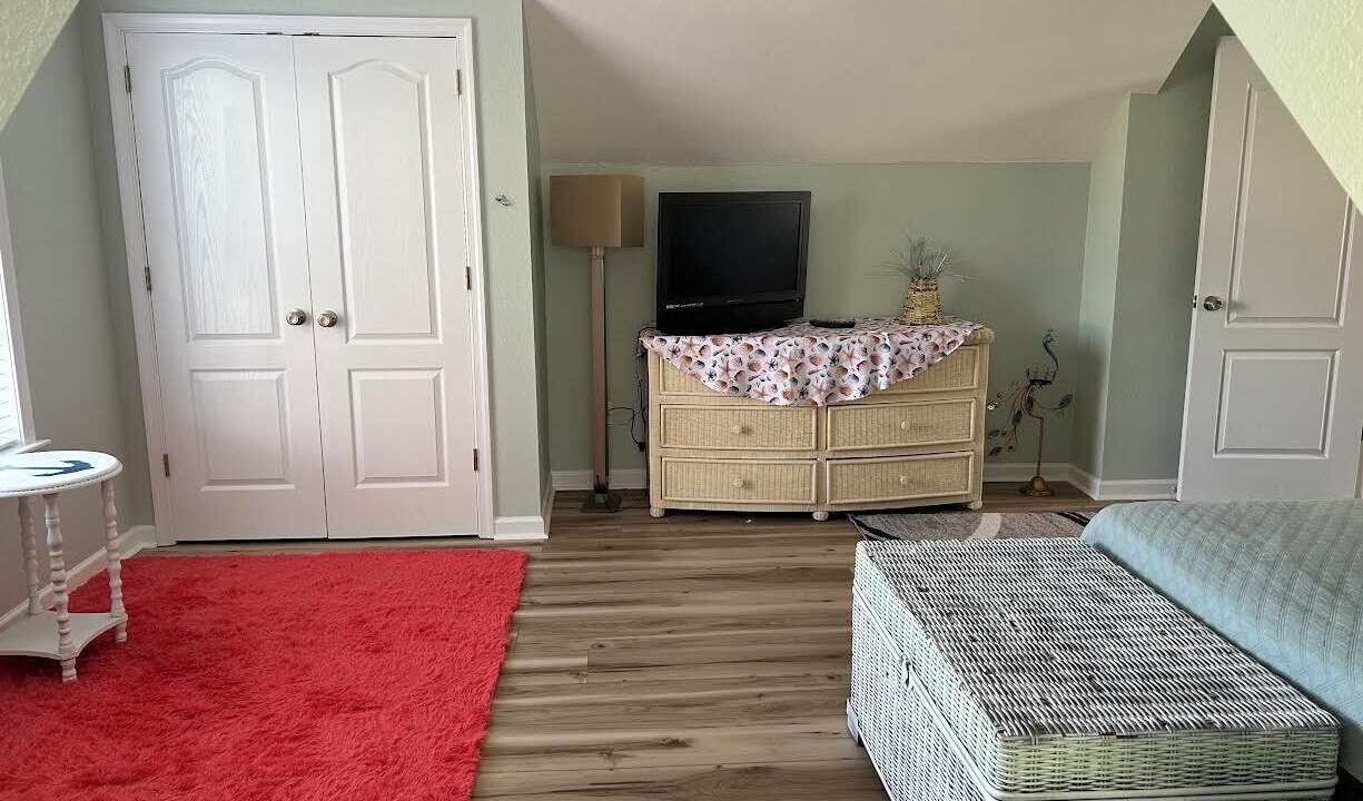 Photo of Livingroom in Colington Harbour