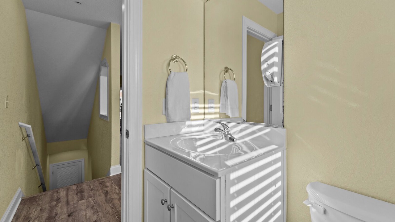 Photo of Bathroom in Bermuda Bay