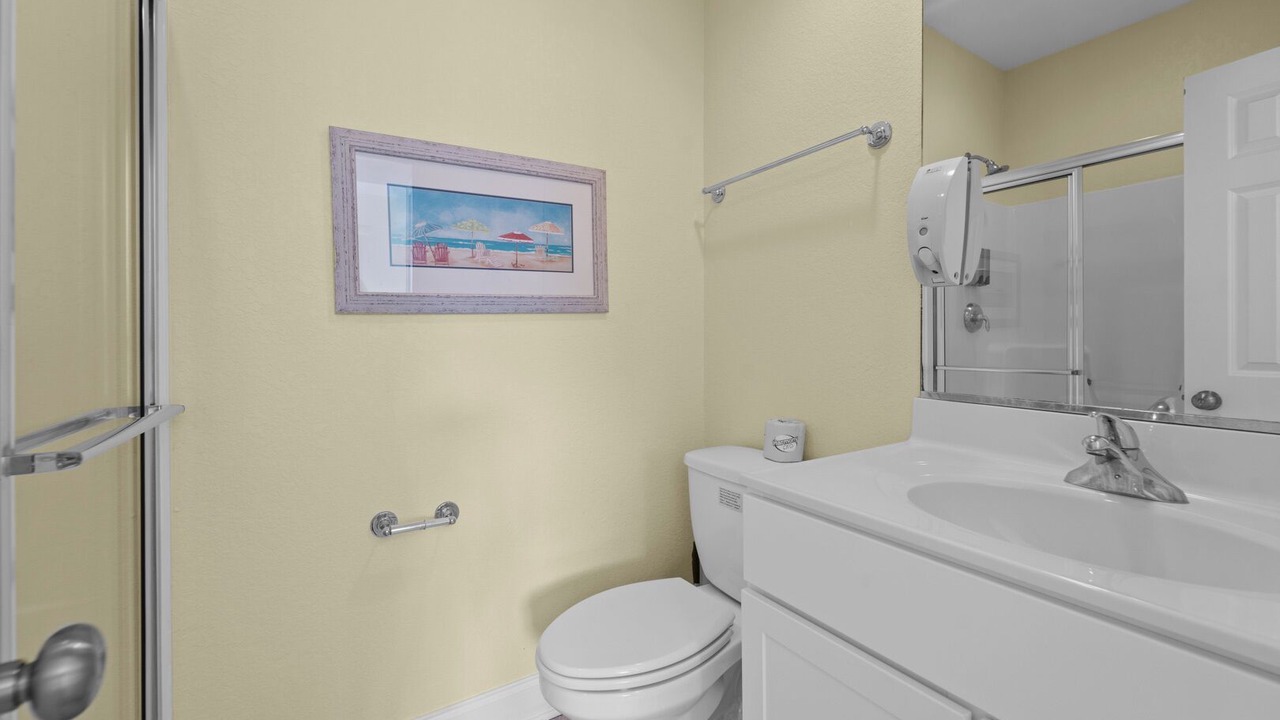 Photo of Bathroom in Bermuda Bay