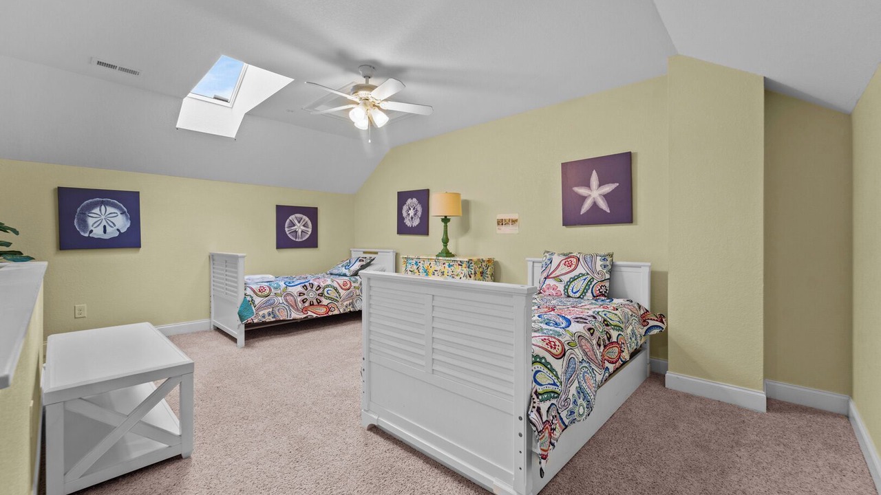 Photo of Bedroom in Bermuda Bay