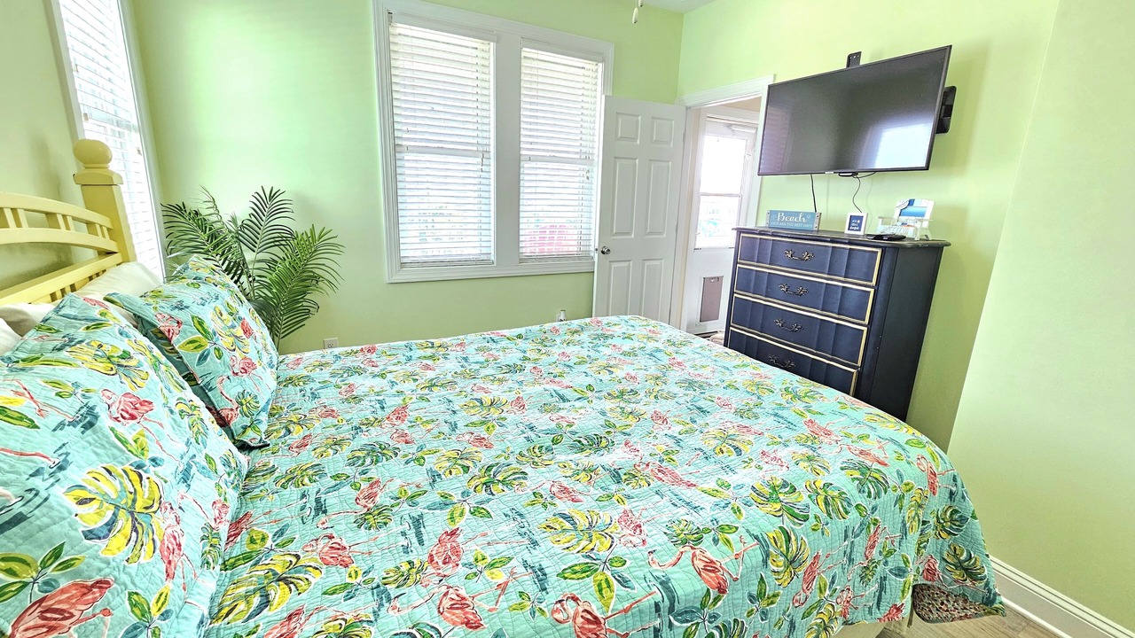 Photo of Bedroom in McCutcheon Field