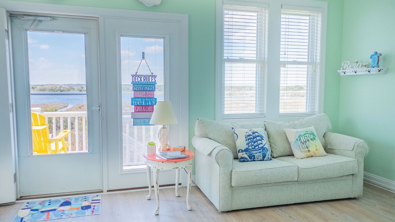 Photo of Livingroom in McCutcheon Field