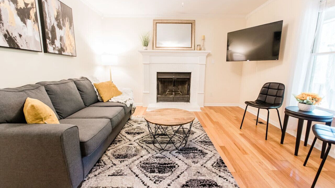Photo of Livingroom in Raleigh