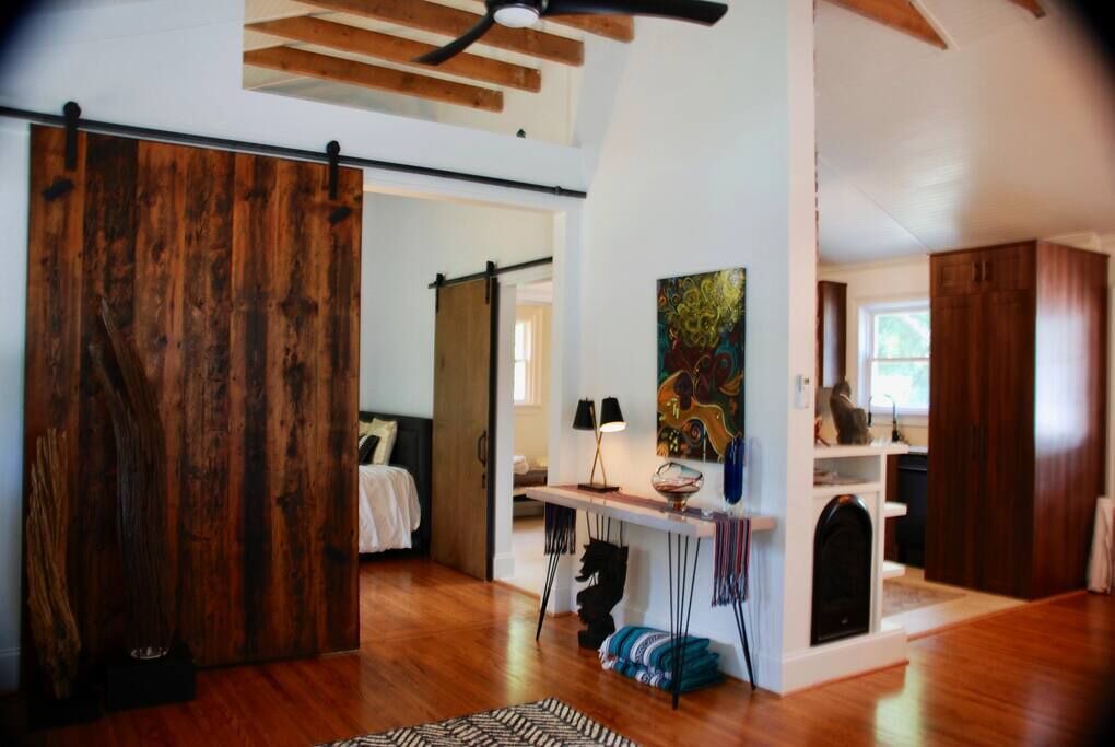 Photo of Livingroom in North Charlotte