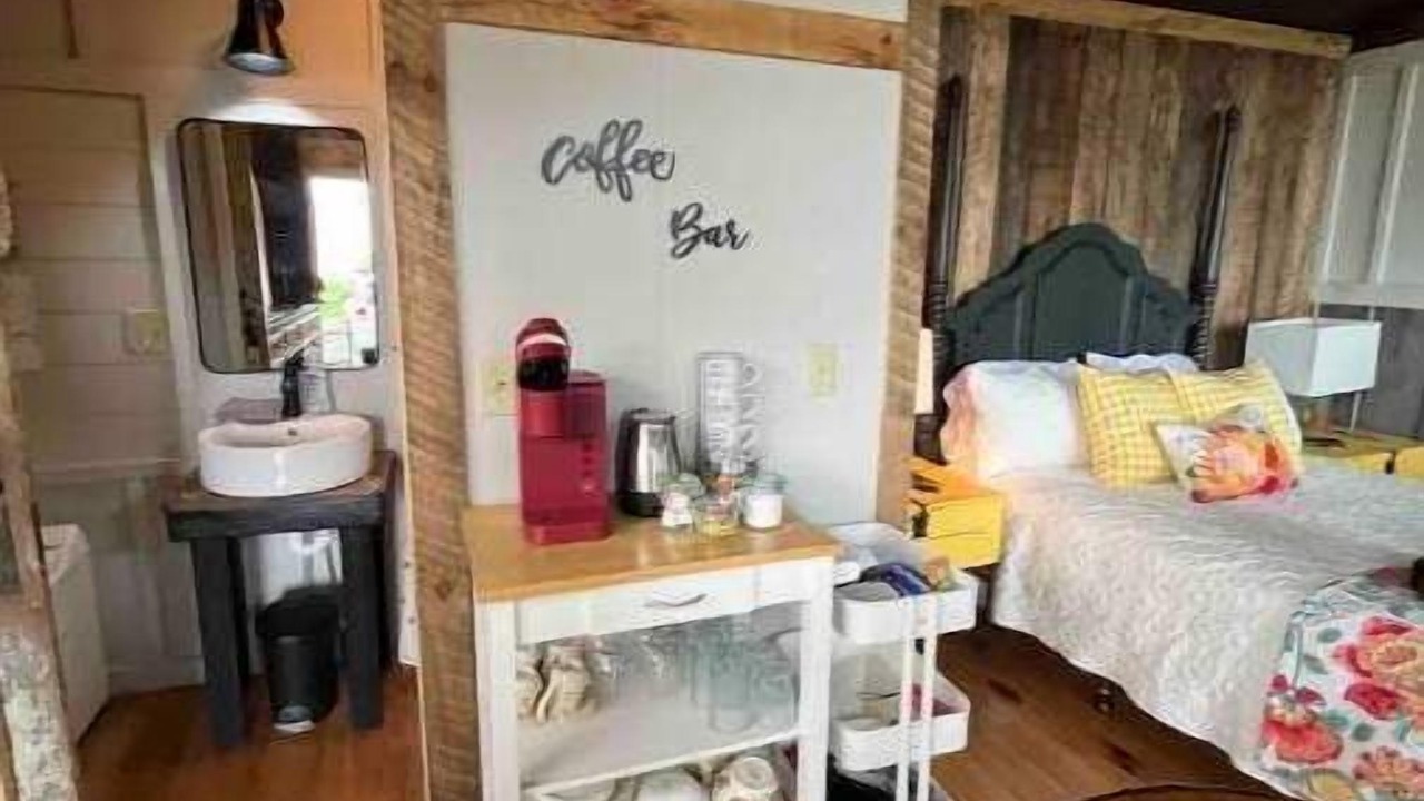 Photo of Bedroom in Canton