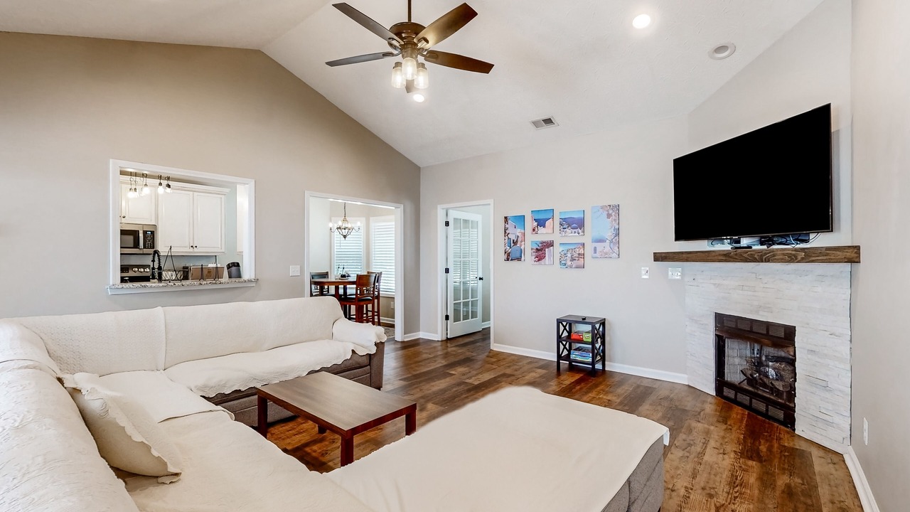 Photo of Livingroom in Calabash