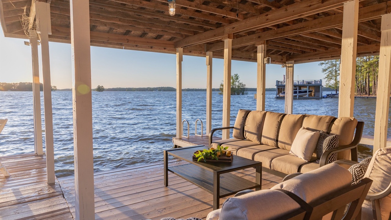 Photo of Patio Balcony in Halifax County