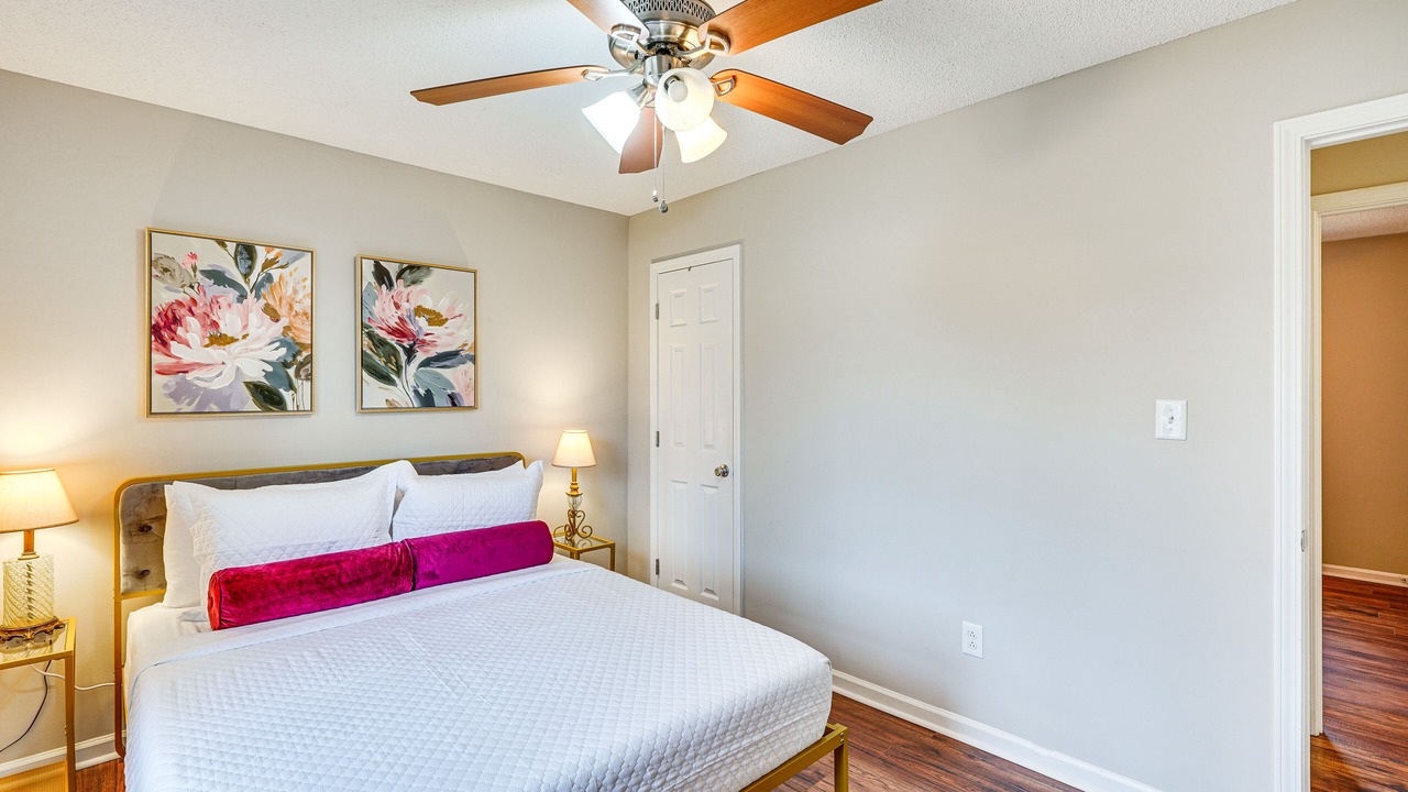 Photo of Bedroom in Mebane