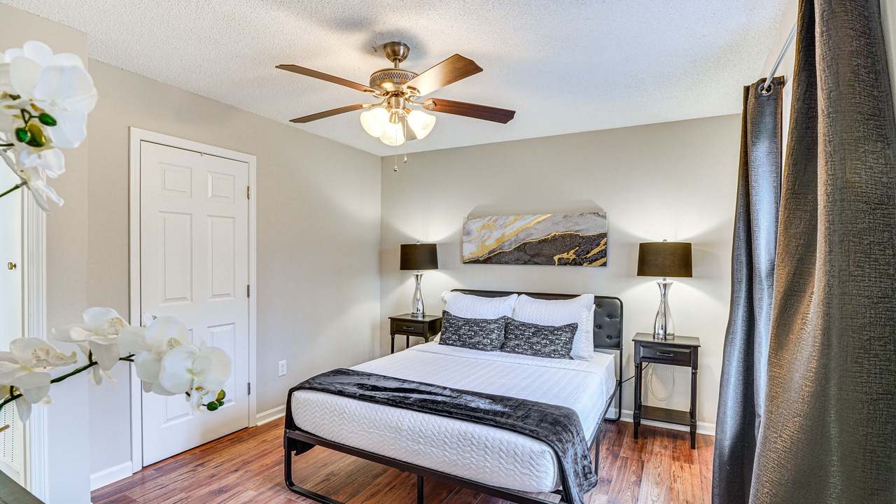 Photo of Bedroom in Mebane