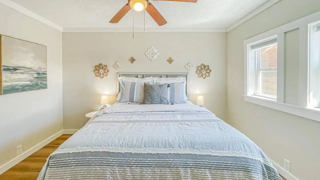 Photo of Bedroom in Lake Waccamaw