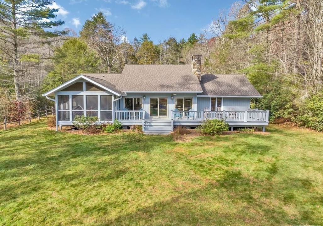 Photo of Outdoor in Lake Toxaway