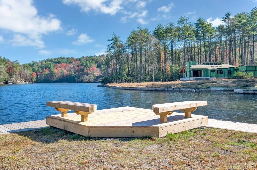 Photo of Outdoor in Lake Toxaway